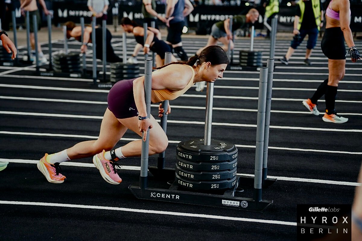 Krafttraining als Frau: Hype oder „Heiliger Gral“?